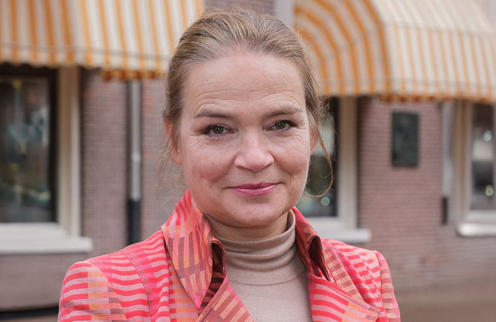 Karel Doorman Fonds nieuws header vrijheid is niet gratis, een interview met Louise Doorman en onze voorzitter Ben Bekkering