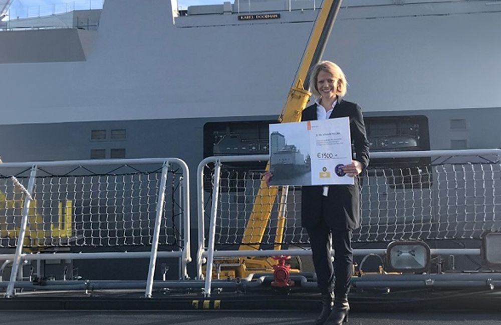 Karel Doorman Fonds nieuws header Maar liefst 1500 euro ingezameld door bemanning marineschip
